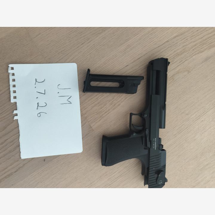 KWC desert eagle blowback