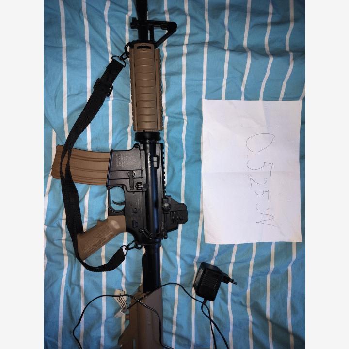 M4A1 sähkökäyttöinen Airsoft ase