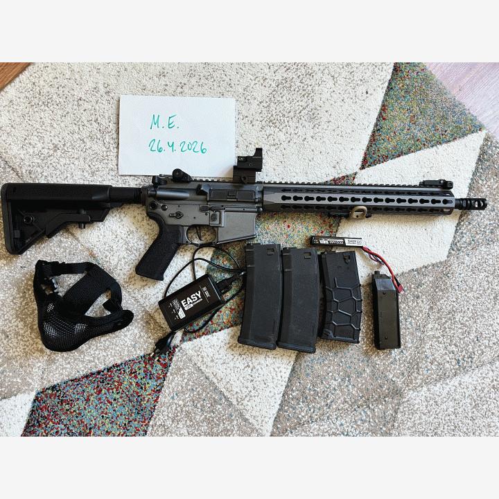 VFC Avalon Sabre + härpäkkeet