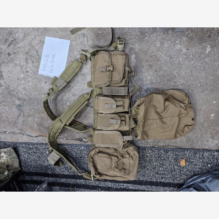 Eagle MPCR splitti + Tactical Taylor taskut