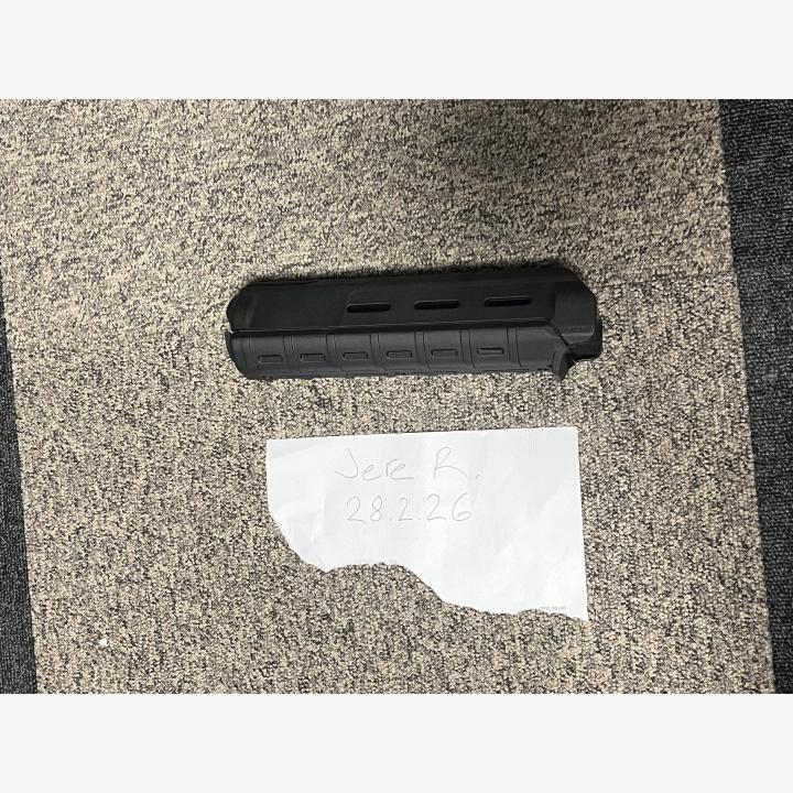 Magpul MOE M-LOK käsituki mid-length AR-15 UUSI