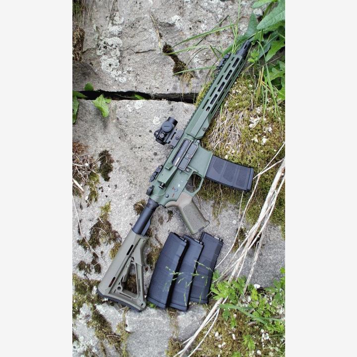 Vaihdetaan: Sako ARG -> Scar-L tai metallirunkonen AK-12 tai RK62(M) klooni