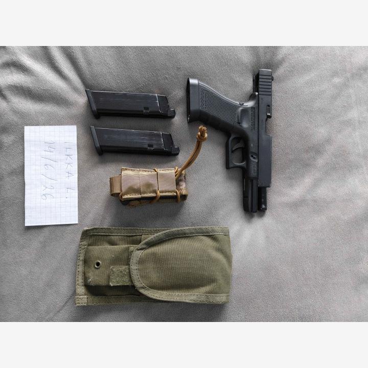 WE Glock 17