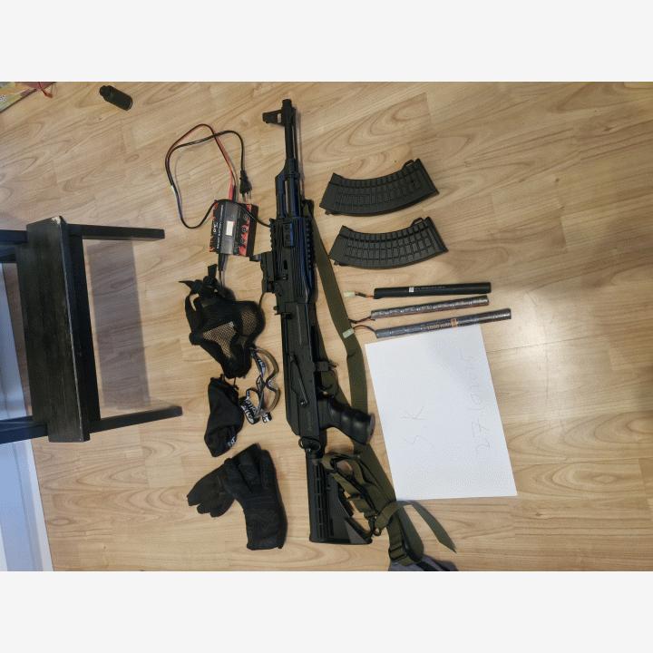 ASG AK-47 Mosfetilla + suojavarustetta