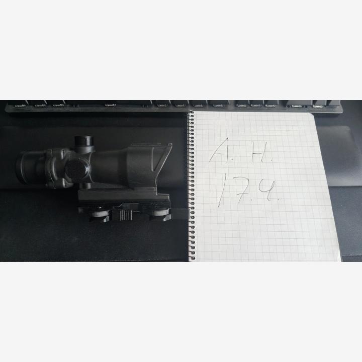 Myydään ACOG tyylinen optikki | Varattu