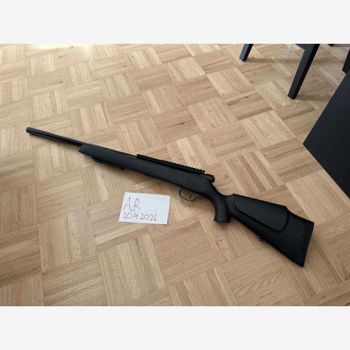 Super X-9 jousiviritteinen tarkkuuskivääri