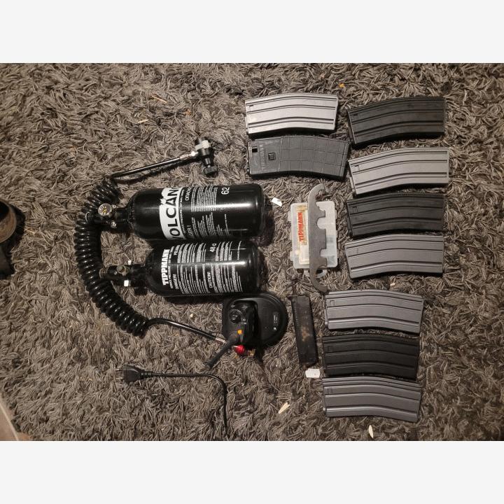 Whole set gotta go