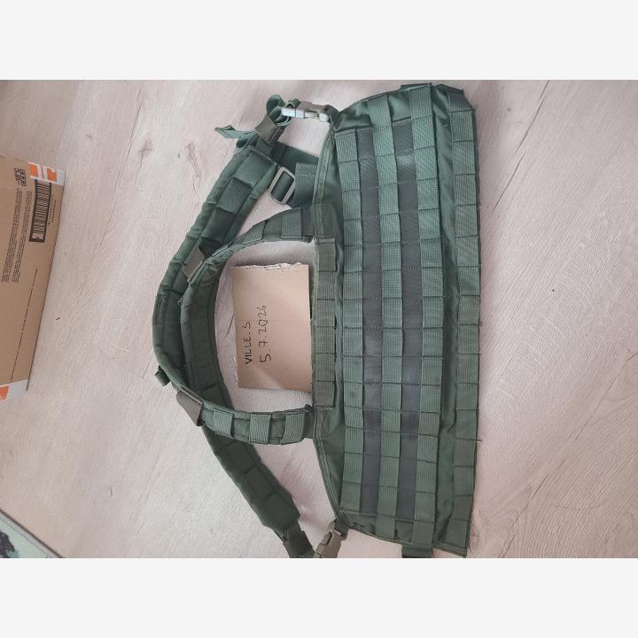 Aito Eagle industries RRV OD myyntiin.