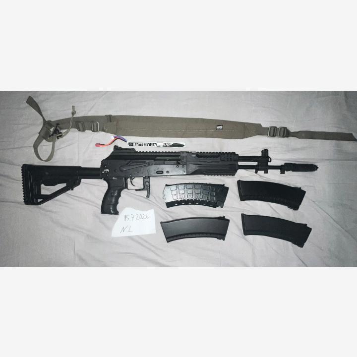 LCT AK-12