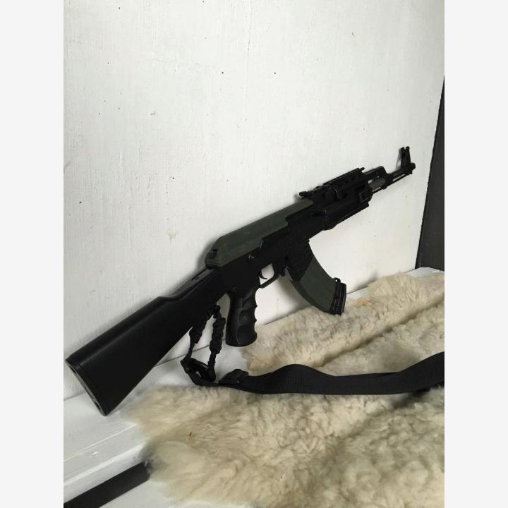Cybergun AK47 Tactical & KWC M92FS