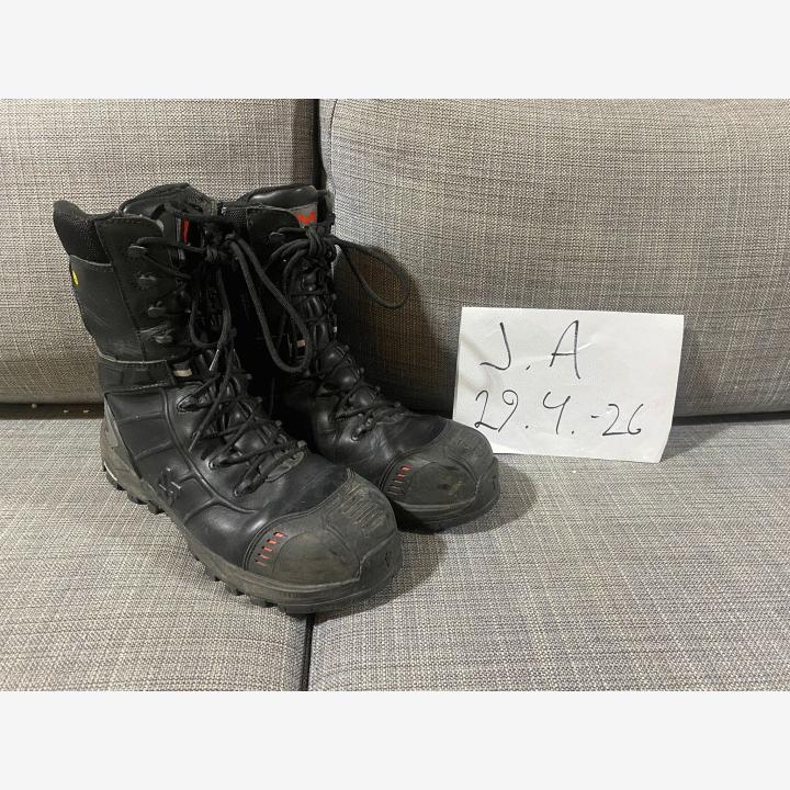 Turvajalkine Nordic winter S7L nahkaa