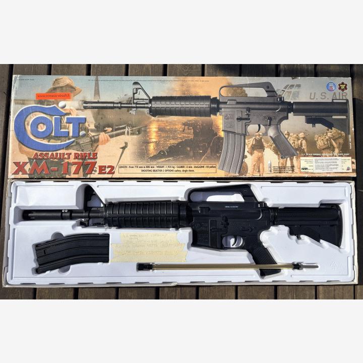 Colt XM-177 E2
