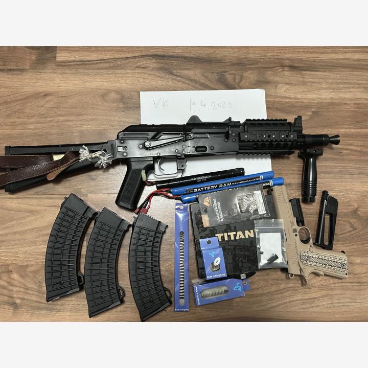 Täysimetallinen ak-74u