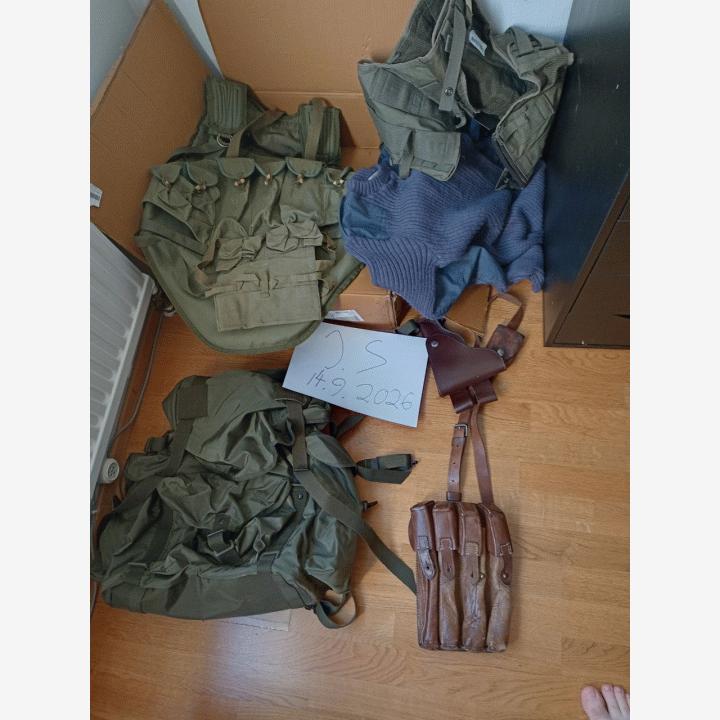Armeija ylijäämää ja kommunistista uusintatuotantoa opiumluolista