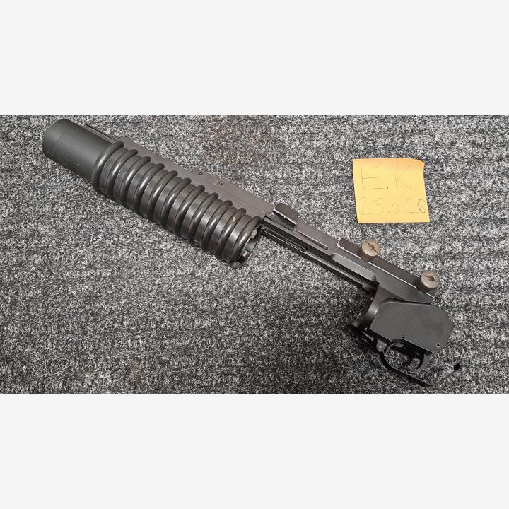 M203 40mm kranaatinheitin