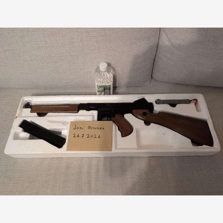 Cyma Thompson M1A1 sähköase
