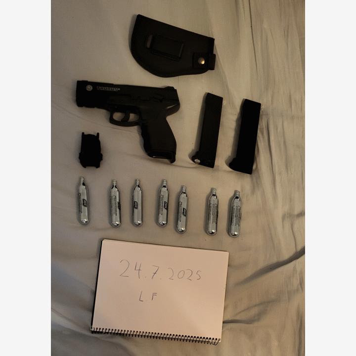 Cybergun Taurus PT 24/7 Special Edition CO2