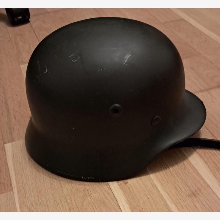 Saksan M40 WW2 kypärä aito.